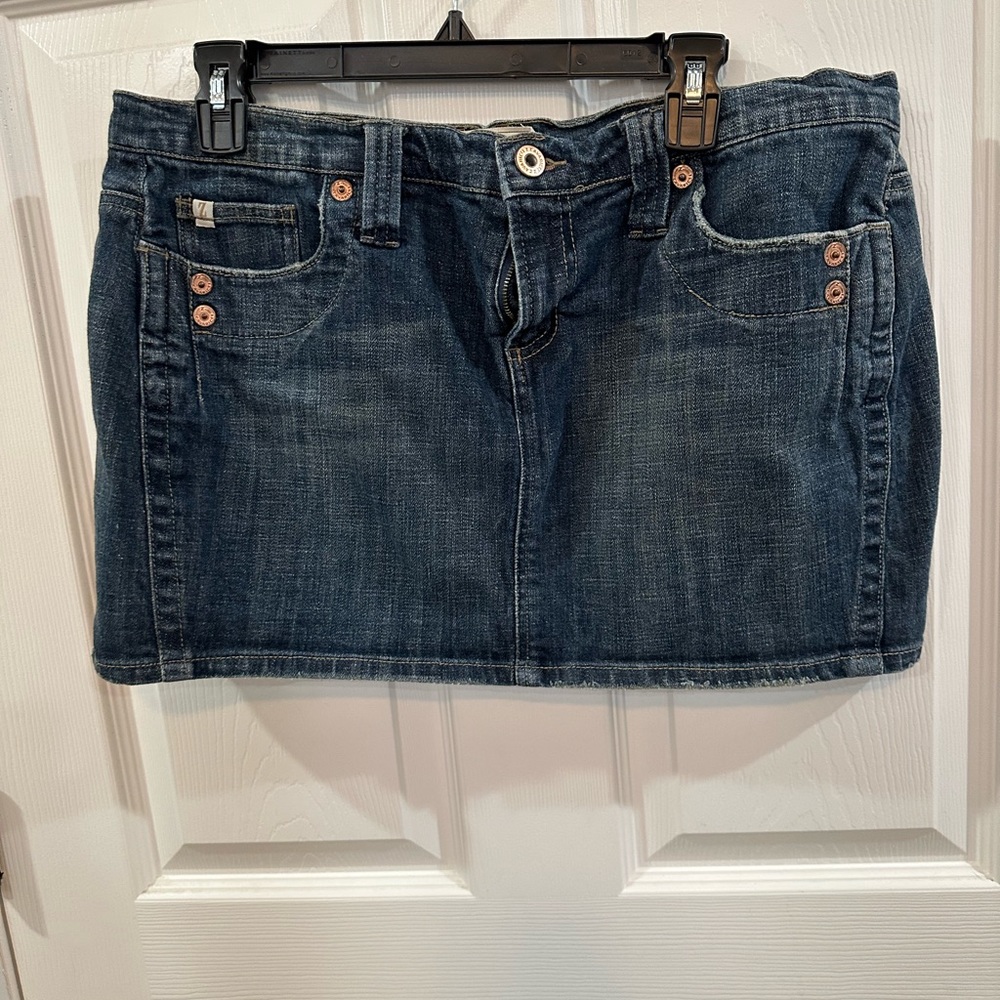 Z. Cavaricci jean skirt. Size 15.